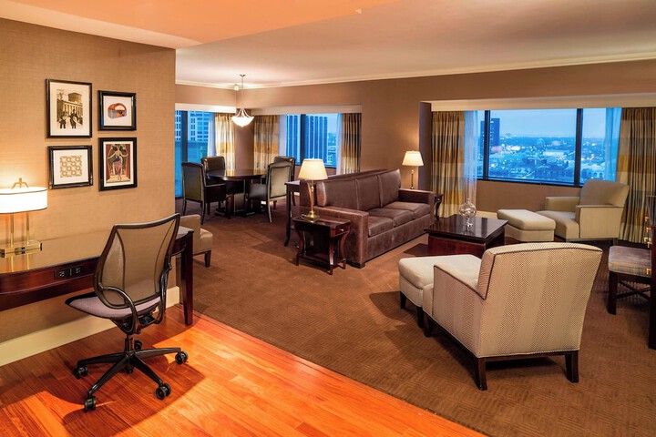 Room 18 of 31
