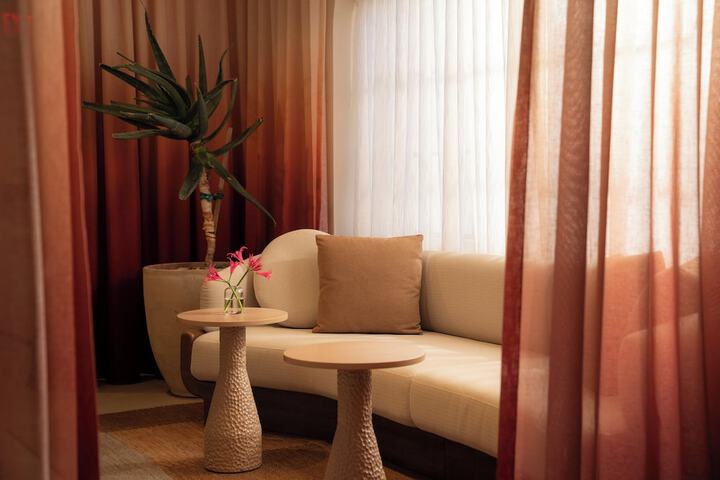 Kimpton Miralina Resort & Villas by IHG