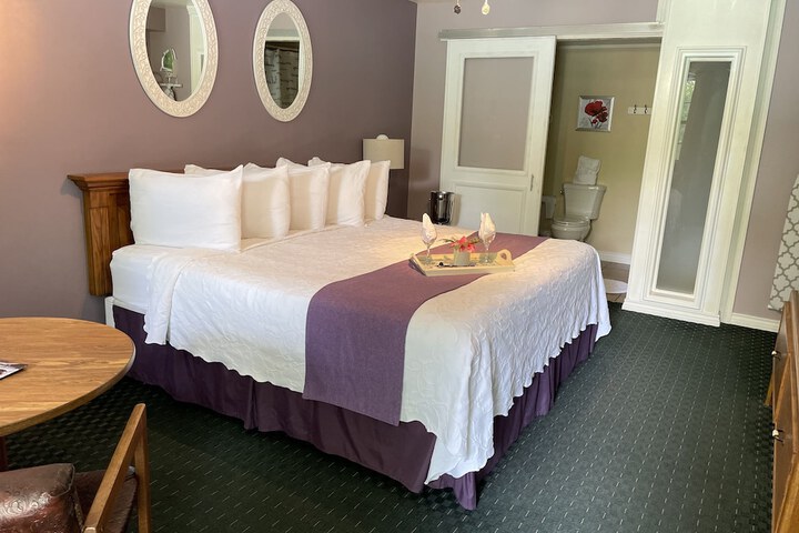 Room 20 of 43