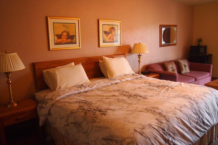 Room 29 of 37