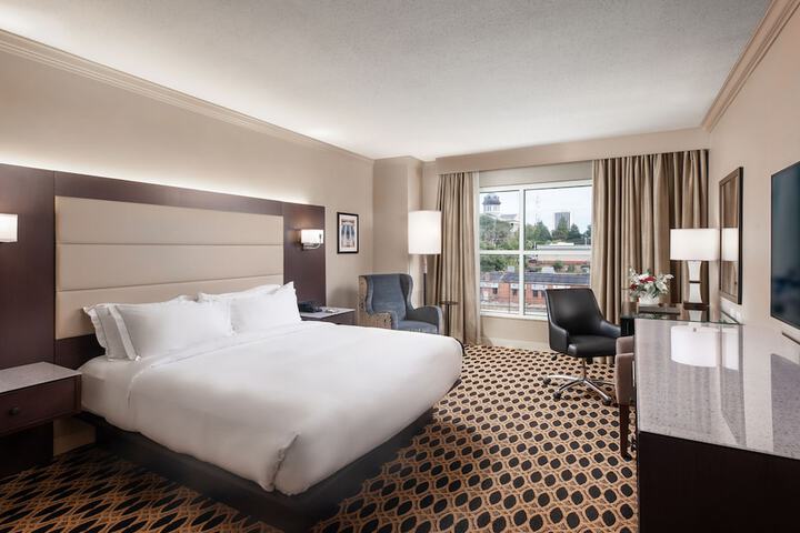 Hilton Columbia Center