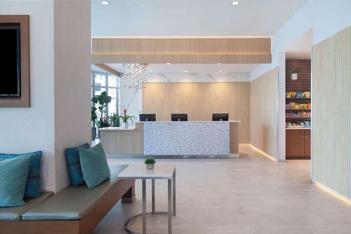 Embassy Suites by Hilton Sarasota FL
