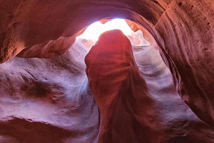 East Zion Trails Retreat-Hot tub Resort Amenities, Exceptional