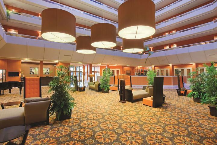 Hotel Interior 11 of 38