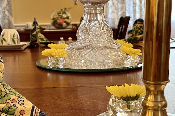Dining 28 of 31