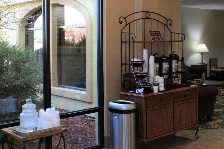 Breakfast/Coffee Service 42 of 51