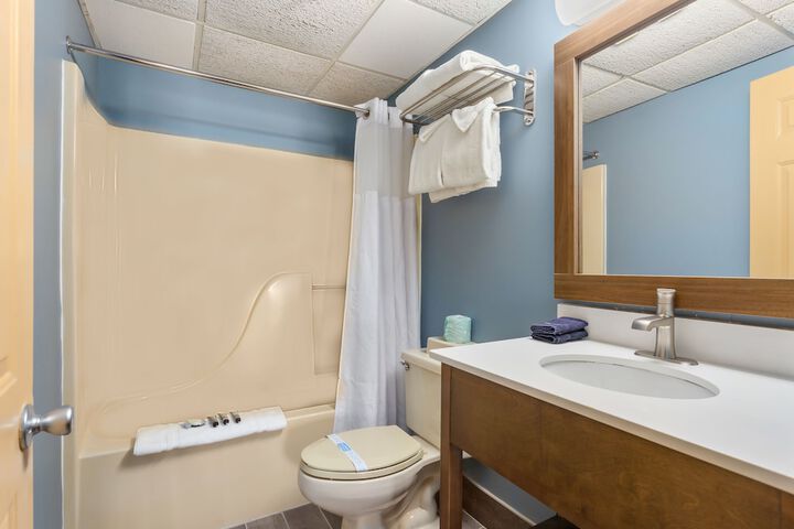 Room 42 of 62