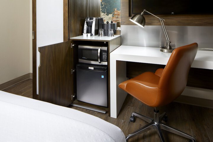 Room 14 of 17