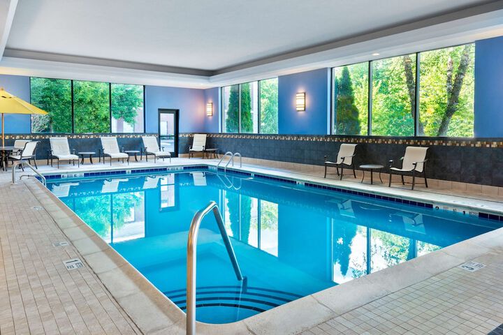 Hampton Inn & Suites Hartford / Farmington