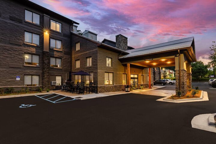 Graystone Lodge an Ascend Collection Hotel