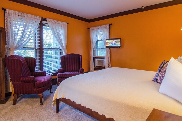 Room 34 of 60