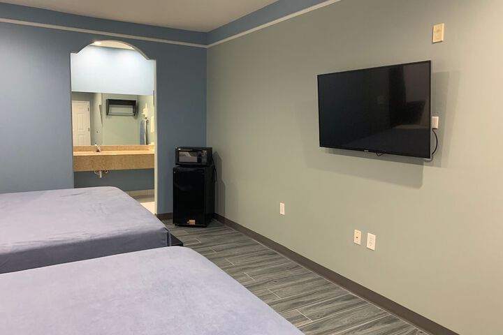 Room 19 of 35