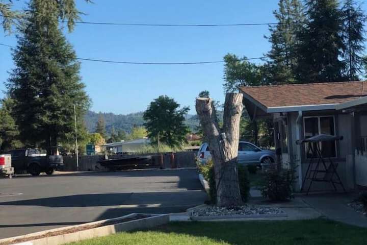 Kelseyville Motel