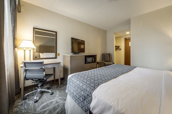 Room 17 of 61