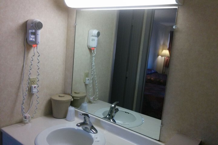 Budget Inn - Troy
