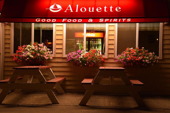 Alouette Beach Resort
