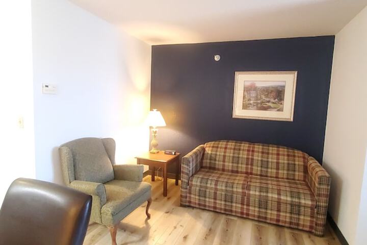 Room 7 of 47