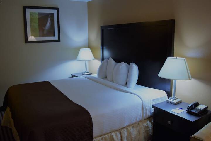 Room 22 of 36