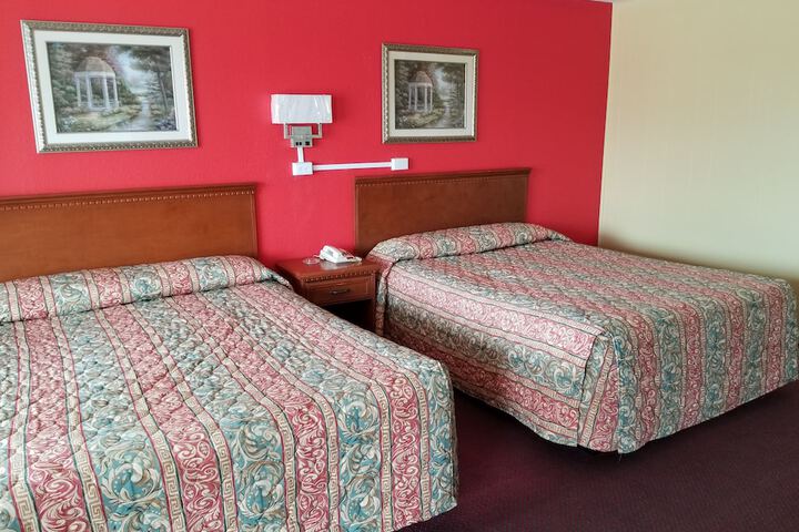 Room 12 of 34