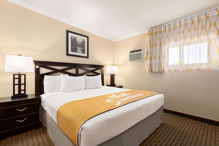 Room 21 of 44