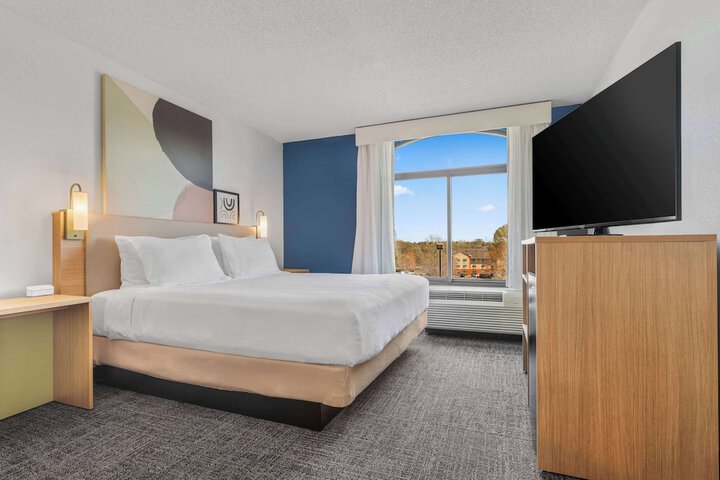 Room 21 of 41