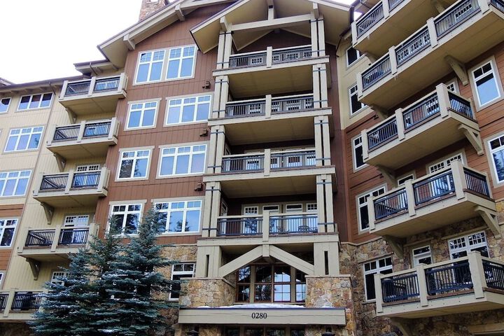 Hotel 4 of 31