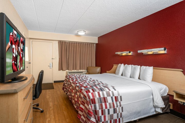Room 16 of 24