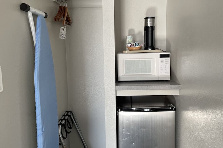 Room 20 of 34