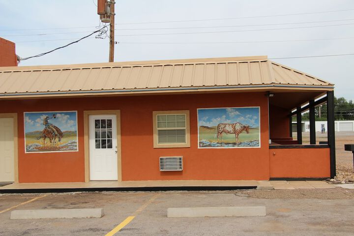Western Motel