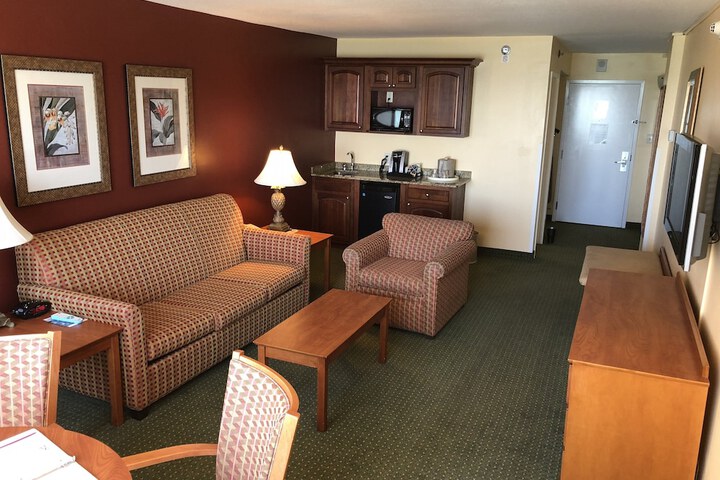 Room 83 of 108