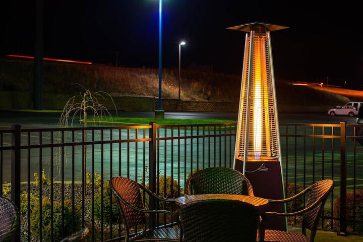 Studio Z an Ascend Collection Hotel