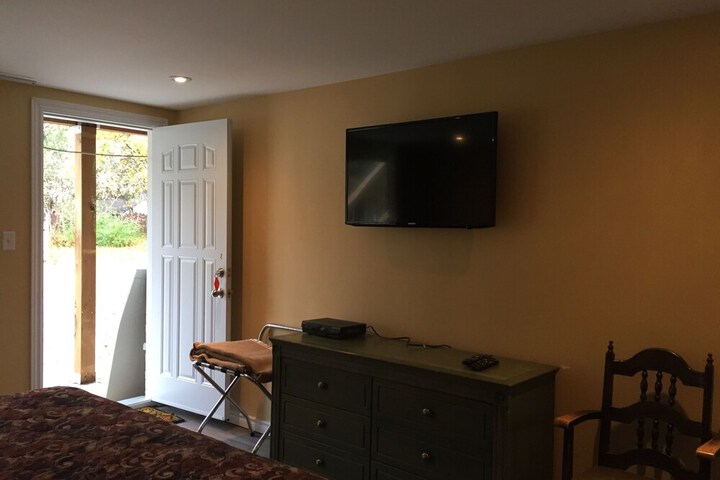 Room 10 of 29