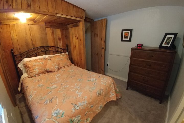 Arrowmont Stables & Cabins
