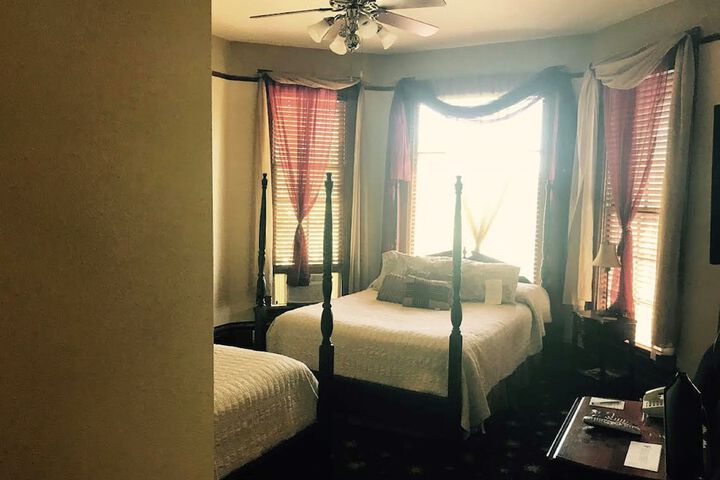 Room 59 of 144