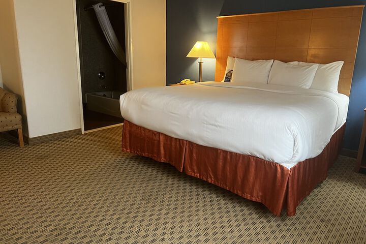 Baymont by Wyndham Brenham