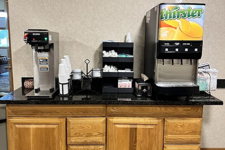 Serena Inn & Suites - Sundance