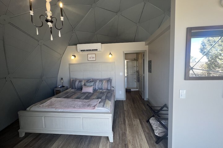 Room 30 of 127