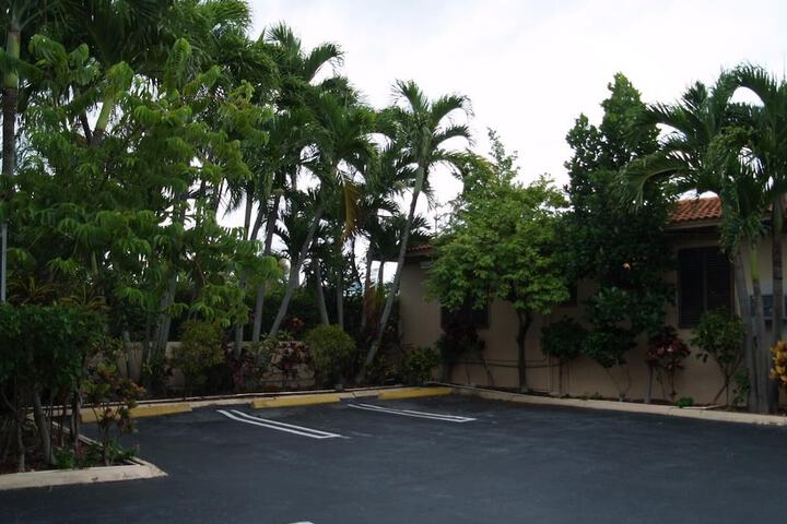 Property Grounds 21 of 24