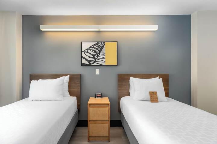 Room 36 of 51