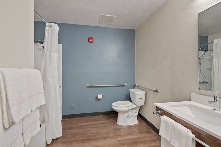 Room 17 of 57