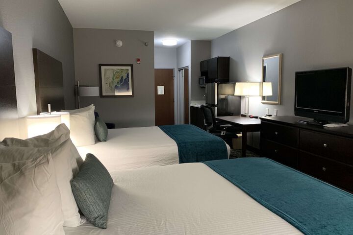 Room 9 of 27