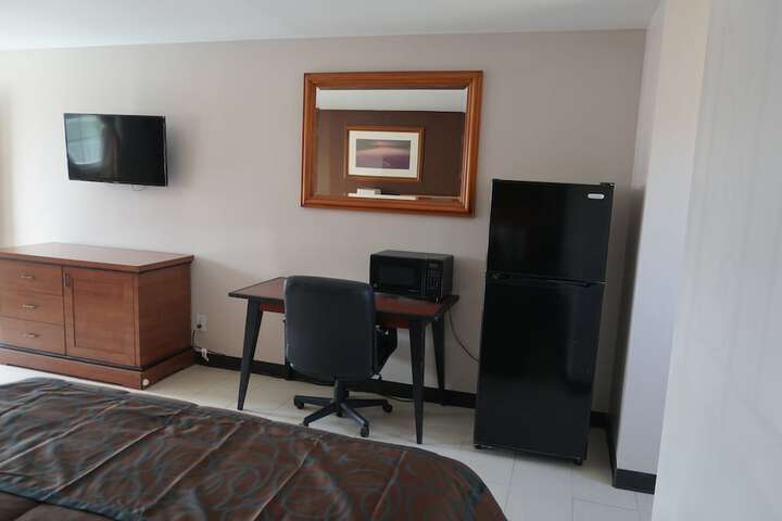 Room 27 of 41
