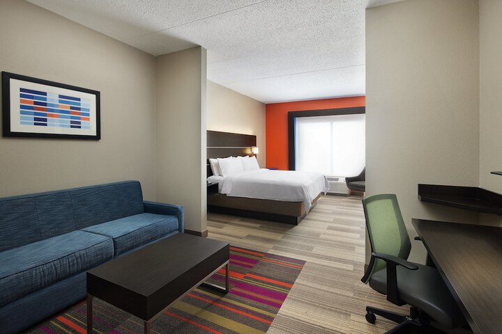 Holiday Inn Express & Suites Seymour by IHG
