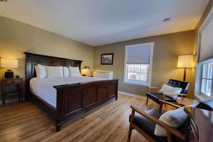 Room 48 of 58