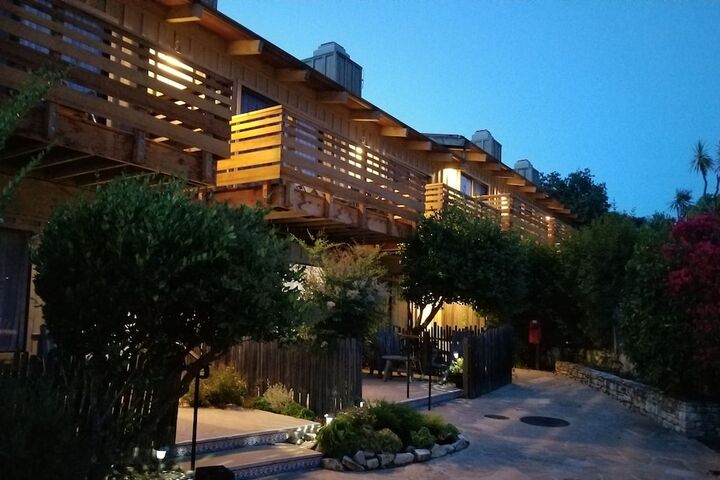 Hotel 10 of 53