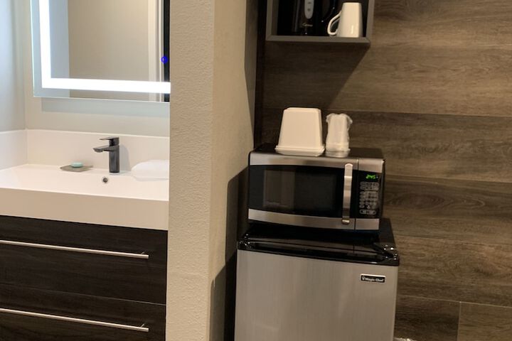Room 46 of 46