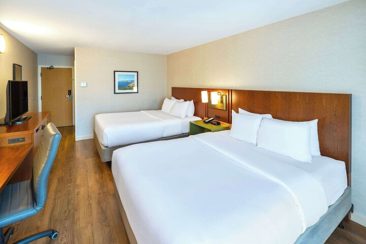 Room 40 of 68