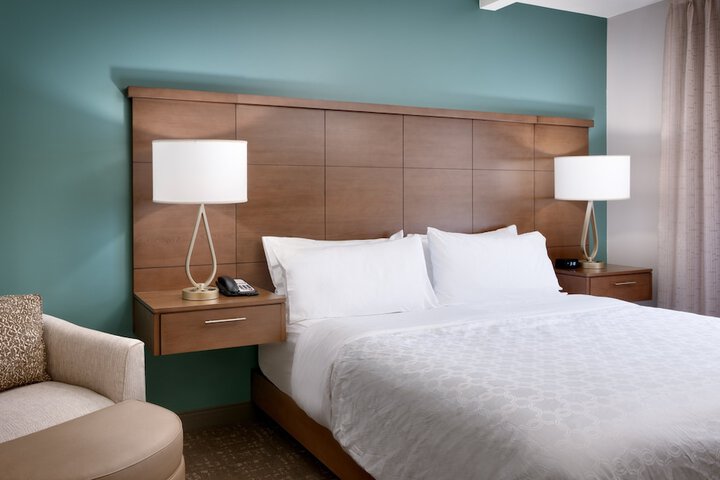 Staybridge Suites Lehi - Traverse Ridge Center by IHG