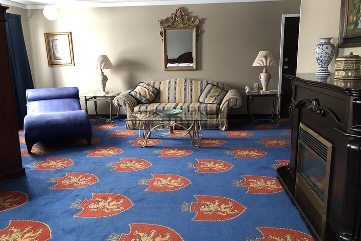 Room 26 of 70