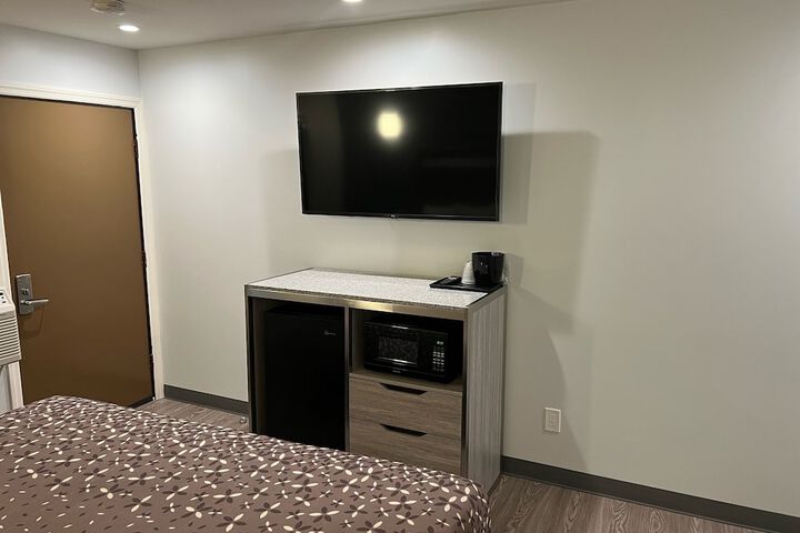 Room 22 of 26